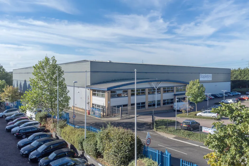 ILP Partners let Primus 100, Wood Lane, Birmingham - a prime logistics facility close to J6 of the M6 